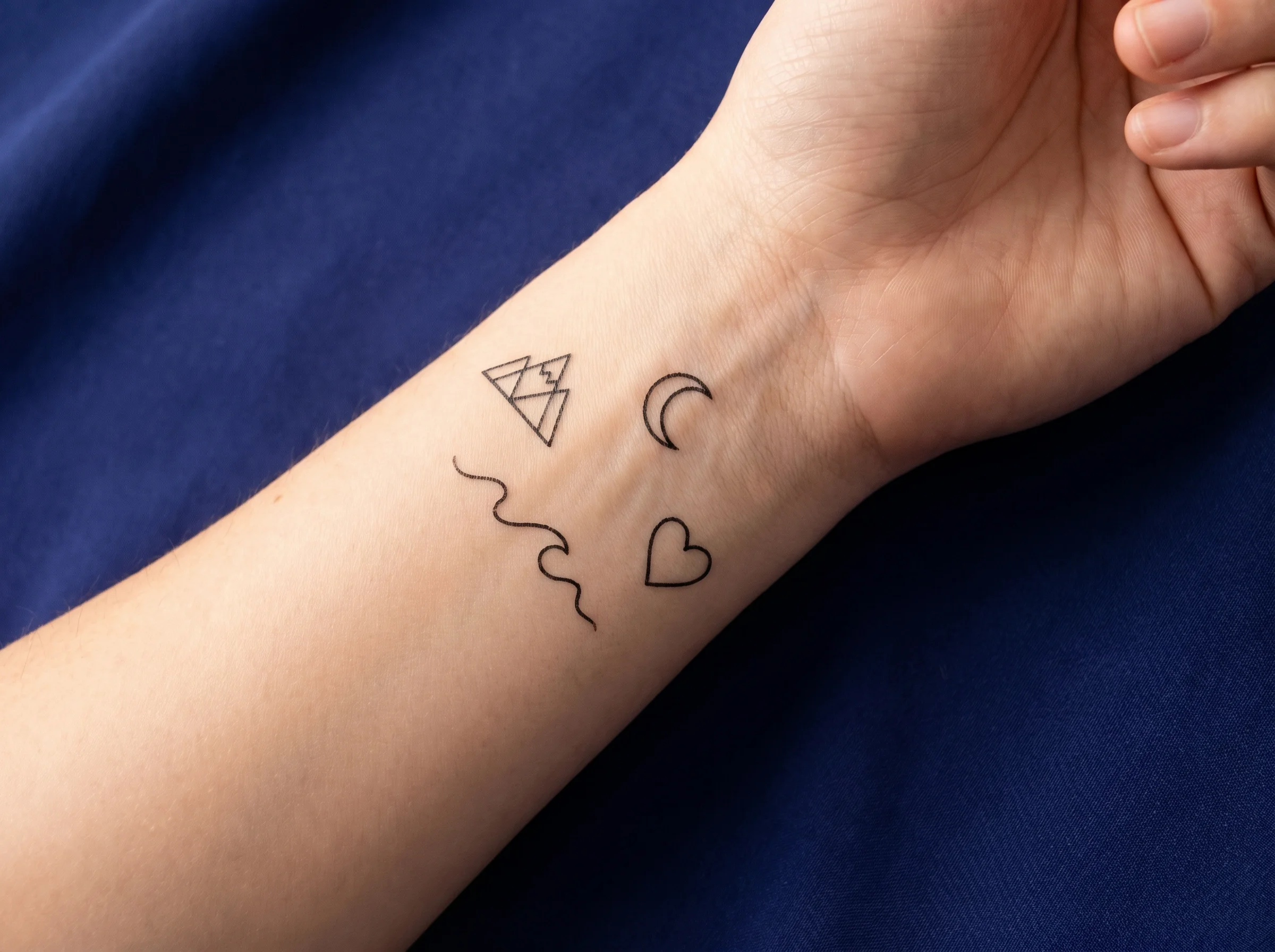 Minimalist temporary tattoo category
